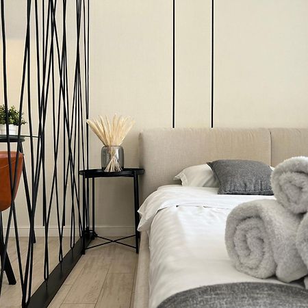 Lux Аппартаменты Smart #2 Pavlodar Exterior foto