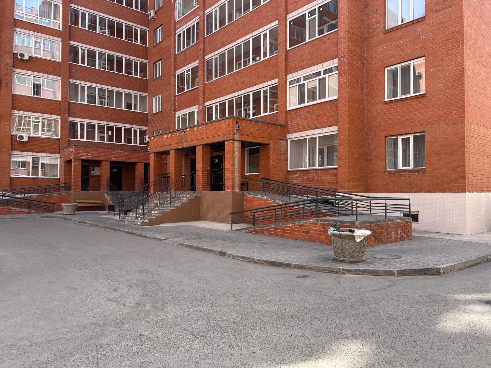 Lux Аппартаменты Smart #2 Pavlodar Exterior foto